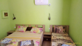 Guest House on Chernomorskaya 149a